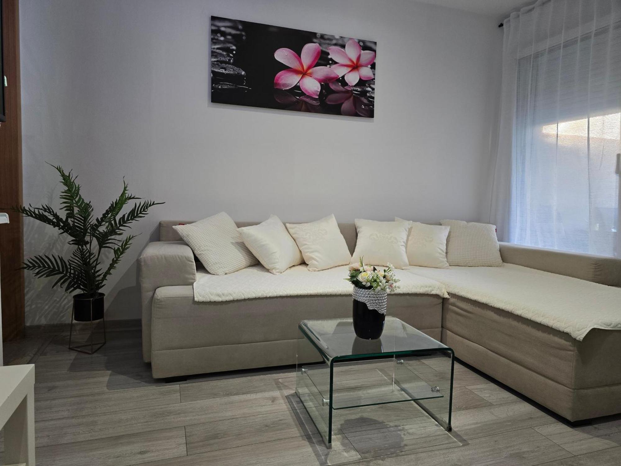 Apartment Blanca With Jacuzzi,Terase And Private Parking Kaštela エクステリア 写真
